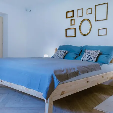 Holiday home Na Rachackach